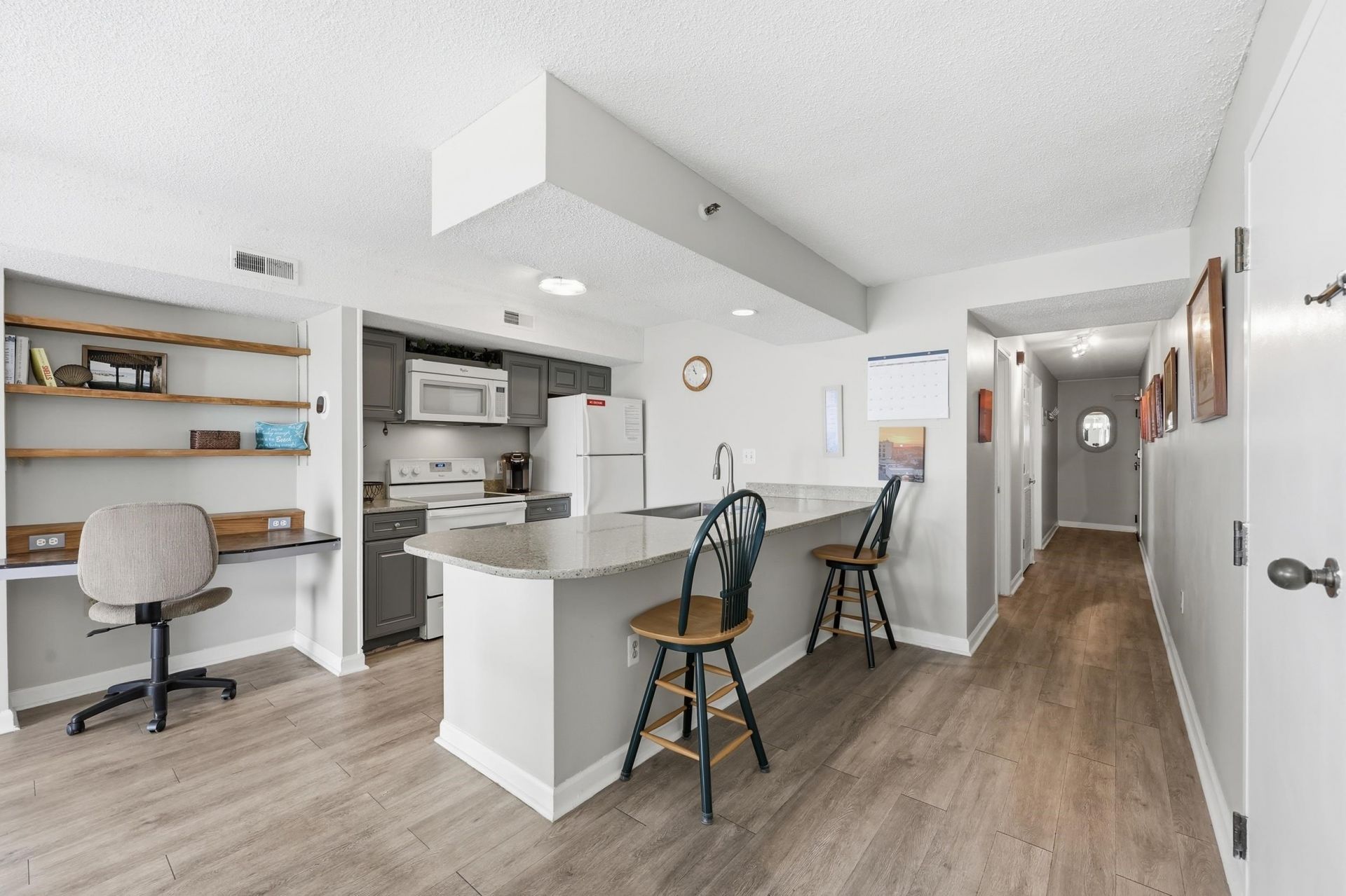 2500 N Ocean Blvd. Photo 6