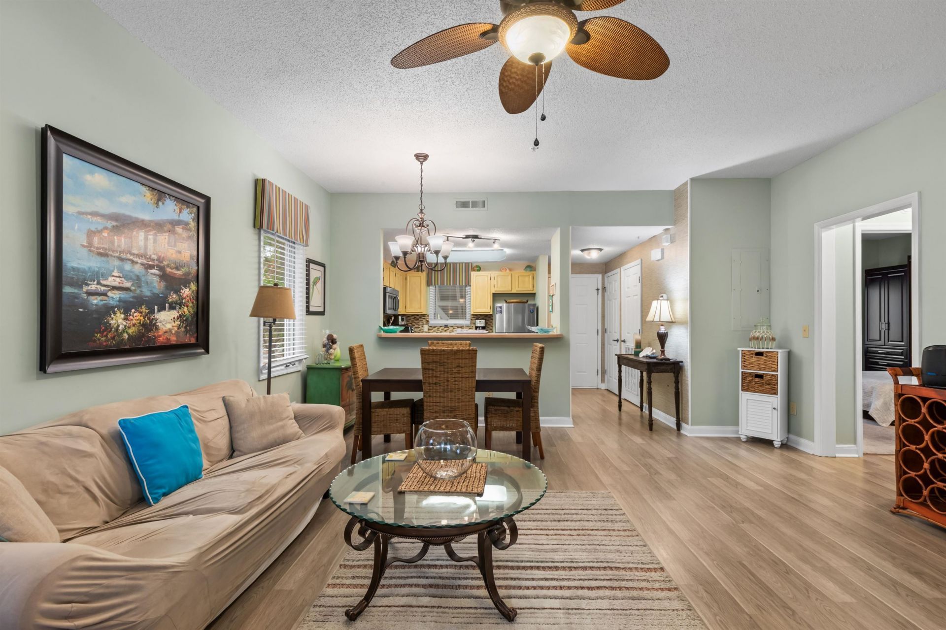 1221 Tidewater Dr. Photo 15