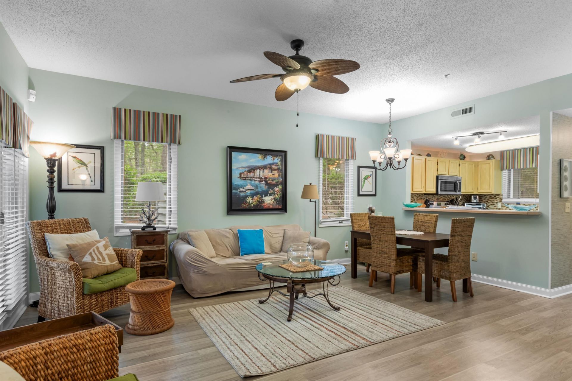 1221 Tidewater Dr. Photo 17