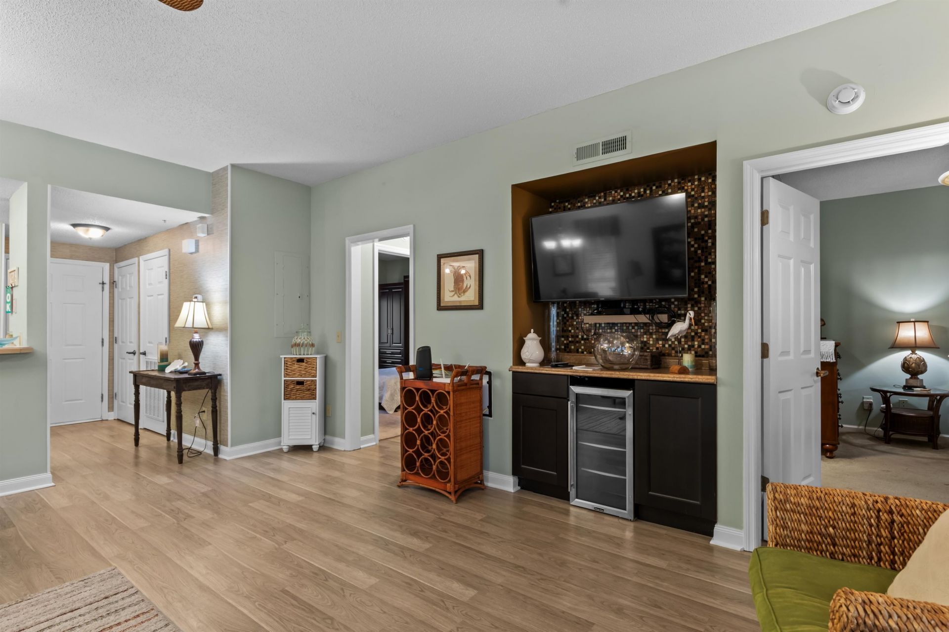 1221 Tidewater Dr. Photo 21