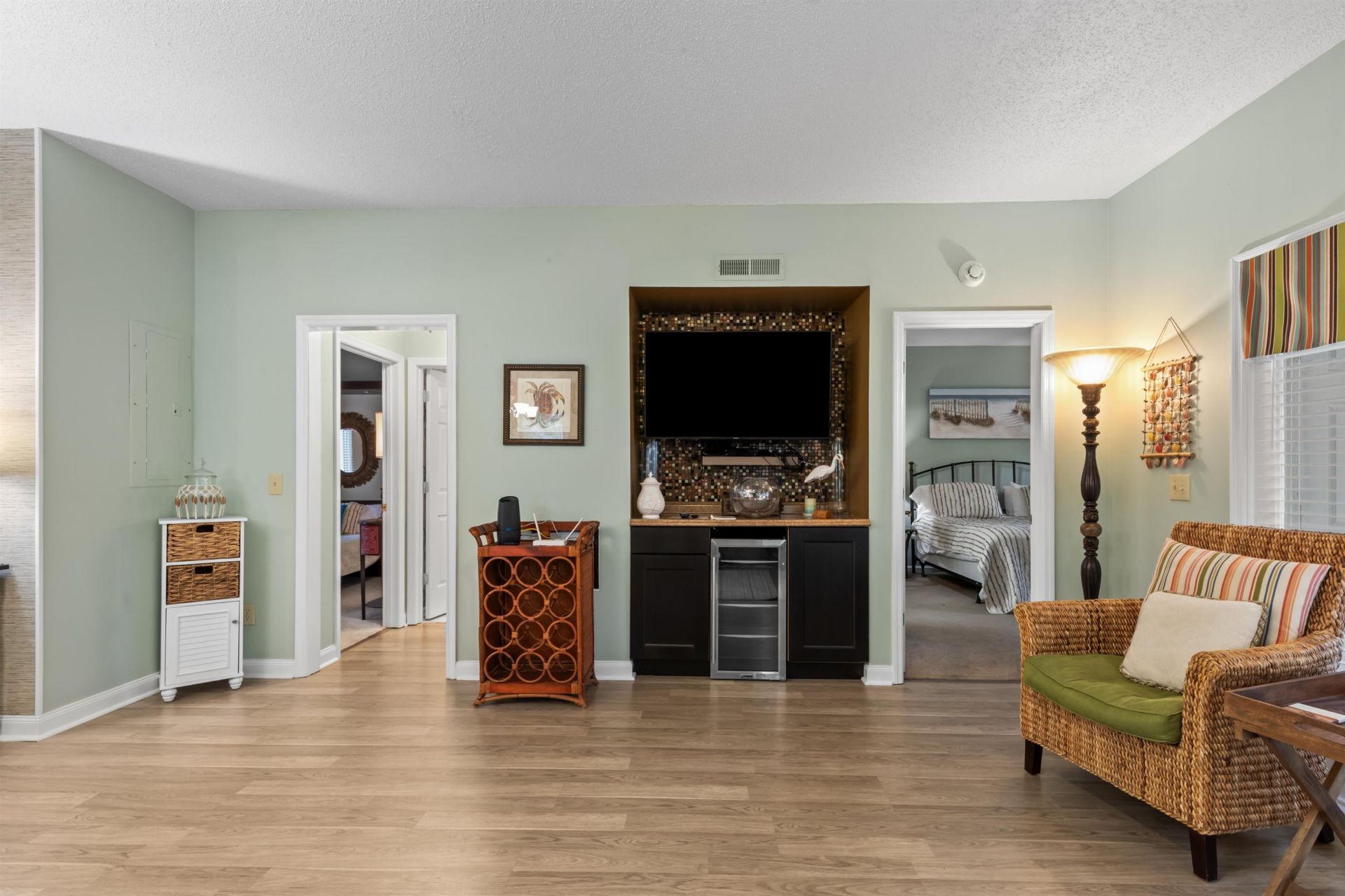 1221 Tidewater Dr. Photo 22