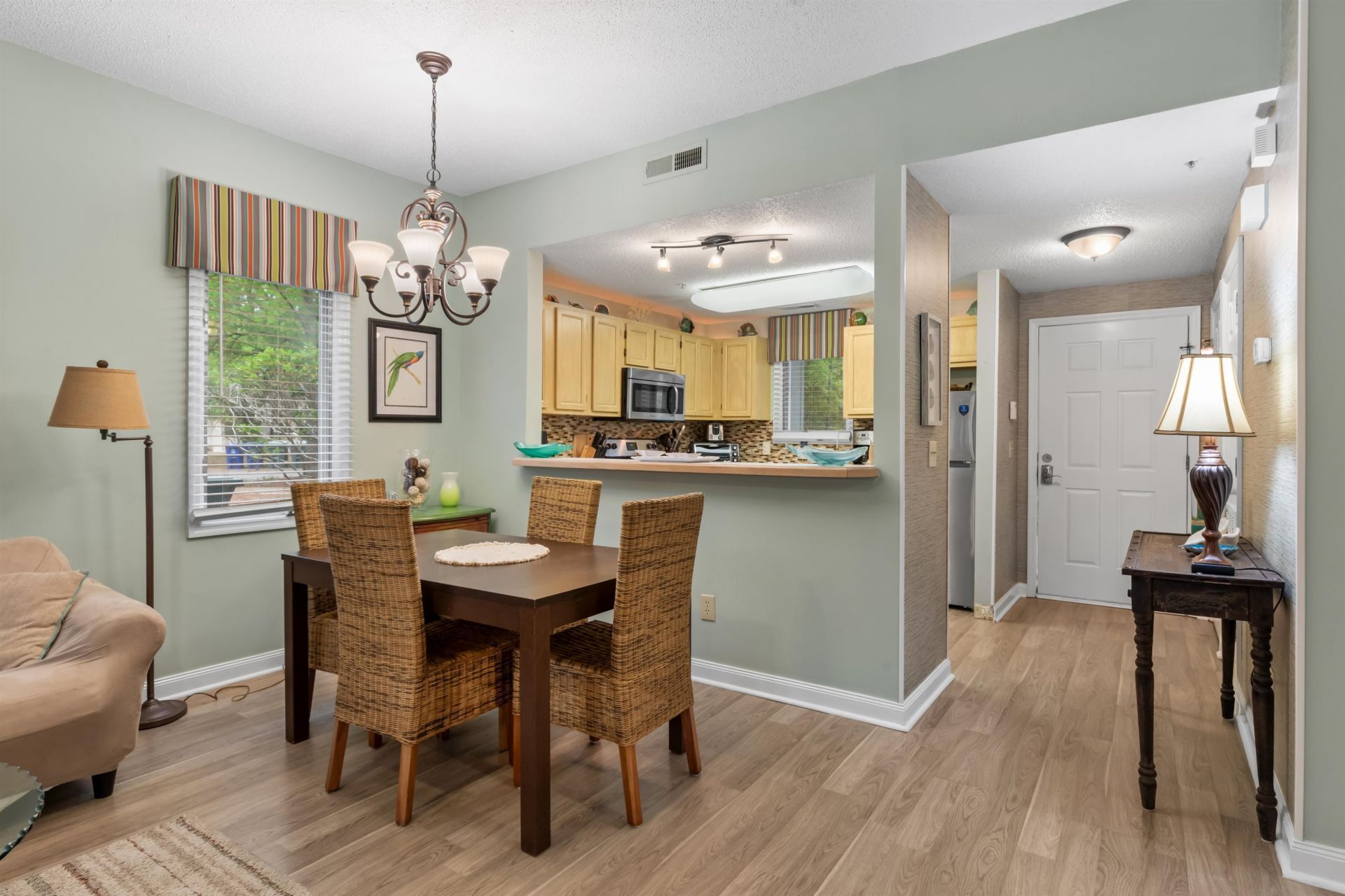 1221 Tidewater Dr. Photo 23