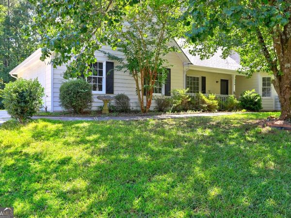 9166 Tara Drive SW, Covington, GA 30014