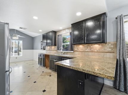 359 Trevor Ave, Oakdale, CA 95361 Photo