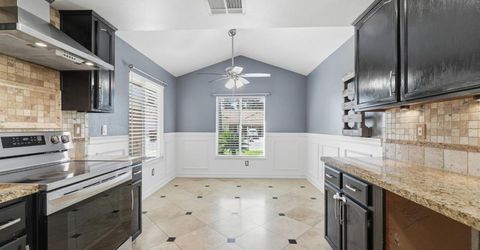 359 Trevor Ave, Oakdale, CA 95361 Photo