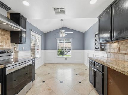 359 Trevor Ave, Oakdale, CA 95361 Photo