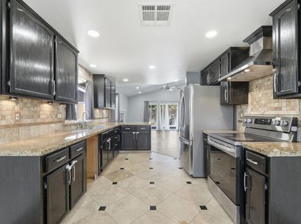 359 Trevor Ave, Oakdale, CA 95361 Photo