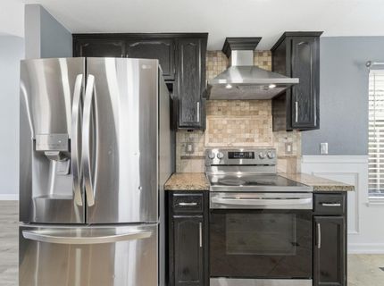 359 Trevor Ave, Oakdale, CA 95361 Photo