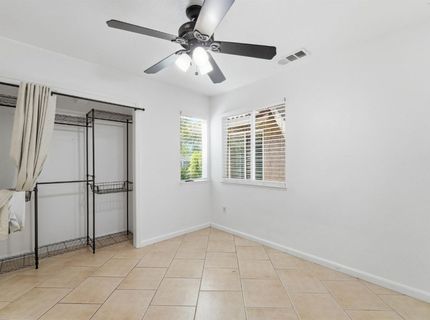 359 Trevor Ave, Oakdale, CA 95361 Photo