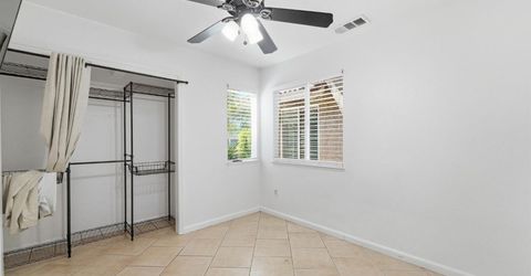 359 Trevor Ave, Oakdale, CA 95361 Photo