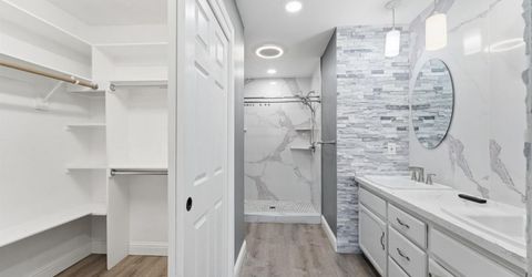 359 Trevor Ave, Oakdale, CA 95361 Photo