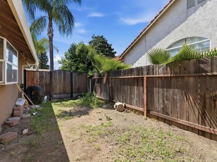 359 Trevor Ave, Oakdale, CA 95361 Photo