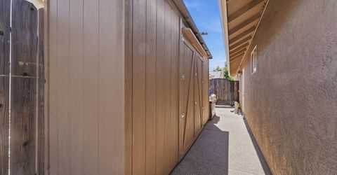 359 Trevor Ave, Oakdale, CA 95361 Photo