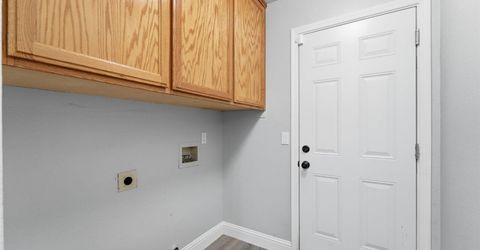 359 Trevor Ave, Oakdale, CA 95361 Photo