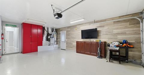 359 Trevor Ave, Oakdale, CA 95361 Photo