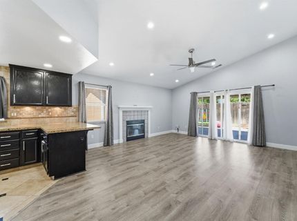 359 Trevor Ave, Oakdale, CA 95361 Photo