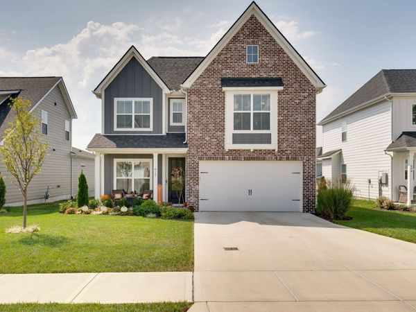 612 Whitetail Ct , Smyrna, TN 37167