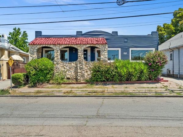 2926 E 22nd Street, Oakland, CA 94601