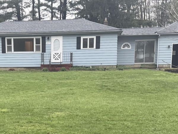 8875 Huff Road, Bellevue, MI 49021