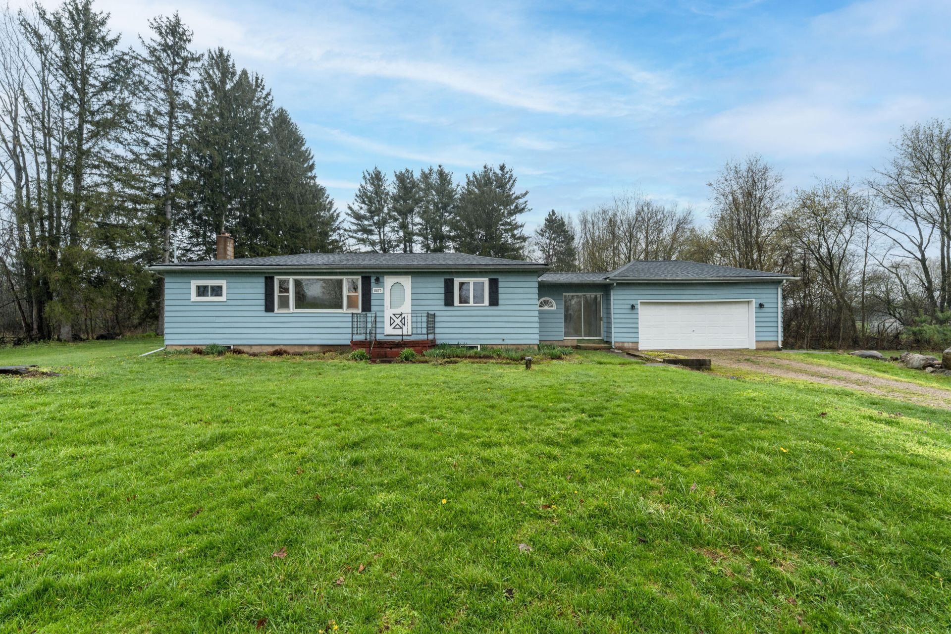 8875 Huff Road, Bellevue, MI 49021 Main Photo