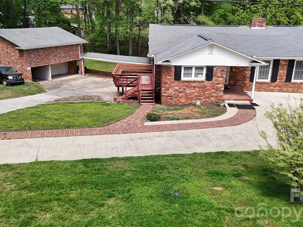 2367 Story Street , Lincolnton, NC 28092