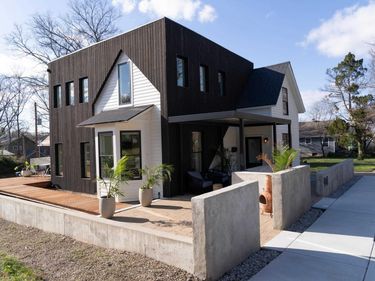 941 Pennsylvania , Lawrence, KS 00000