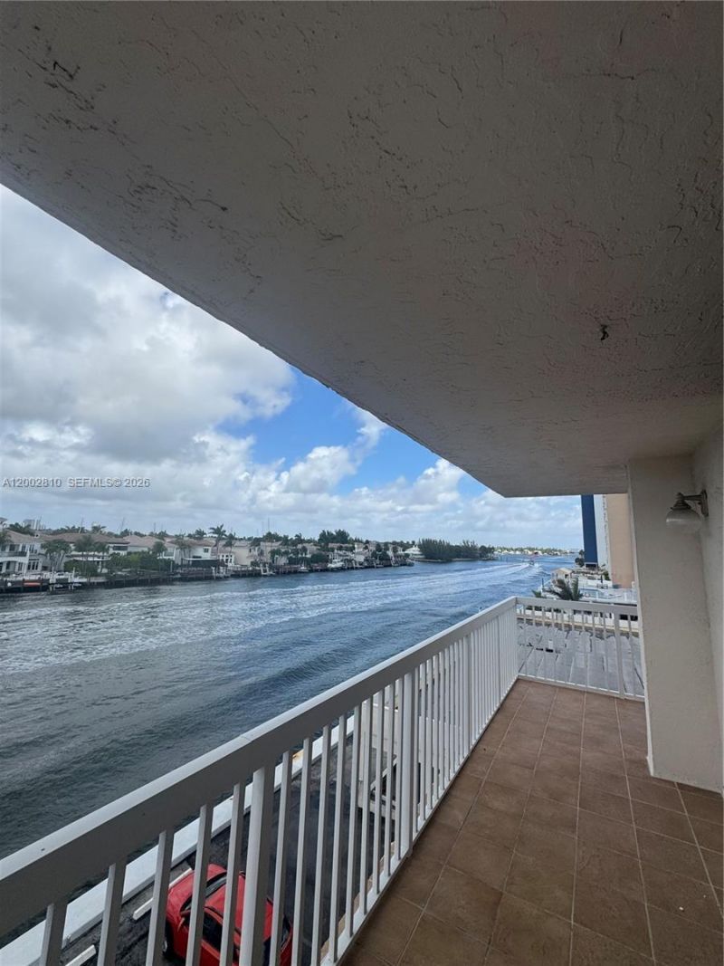 1500 S Ocean Dr, Unit 4F, Hollywood, FL 33019 Photo