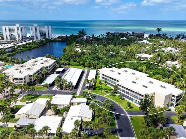 225 HOURGLASS WAY, Unit 202, SARASOTA, FL 34242