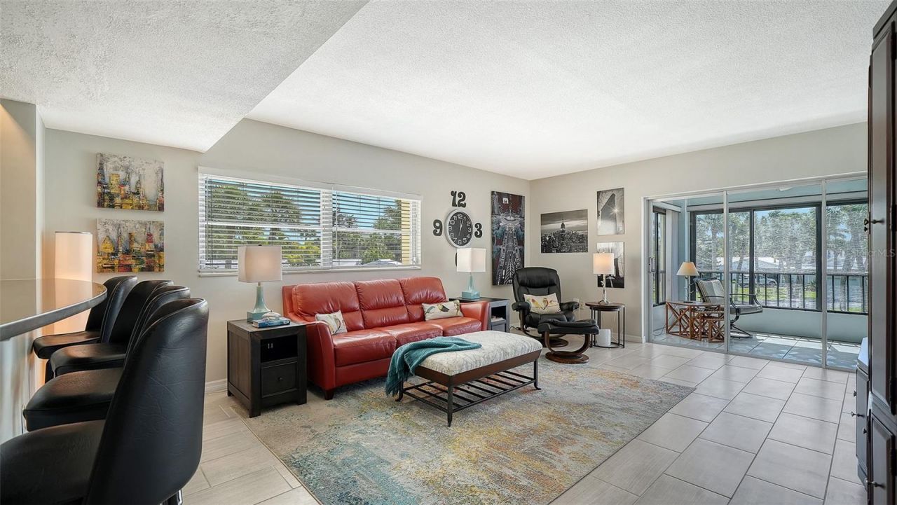 225 Hourglass Way, Unit 202, Sarasota, FL 34242 Photo