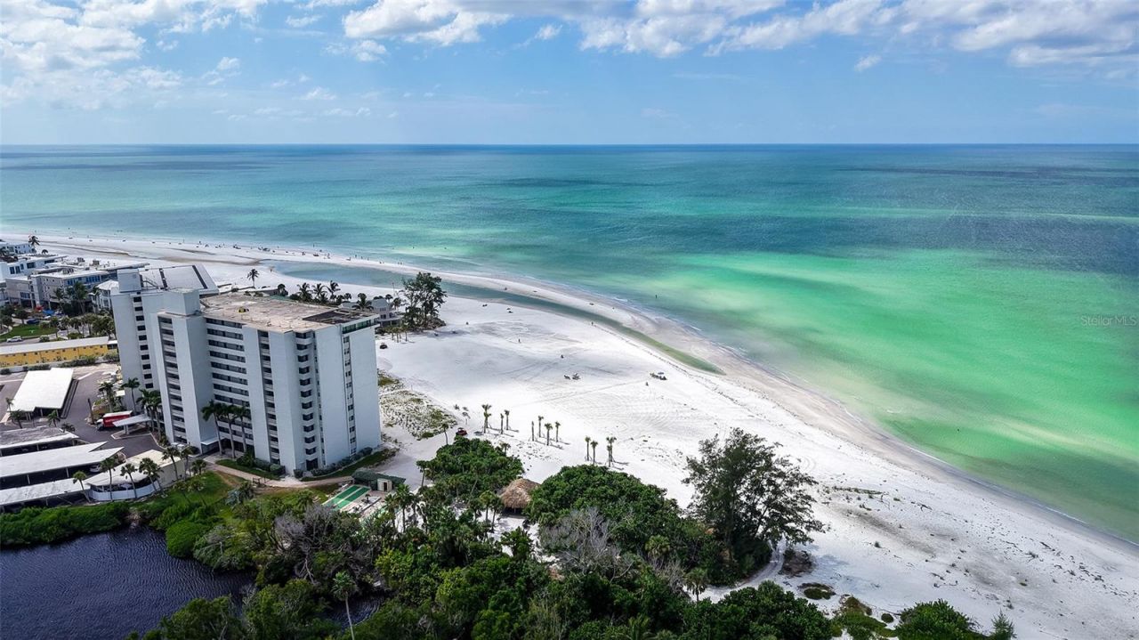 225 Hourglass Way, Unit 202, Sarasota, FL 34242 Photo