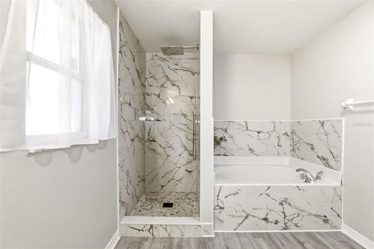 36725 Oconee Avenue, Unit 36725, Eustis, FL 32736 Photo