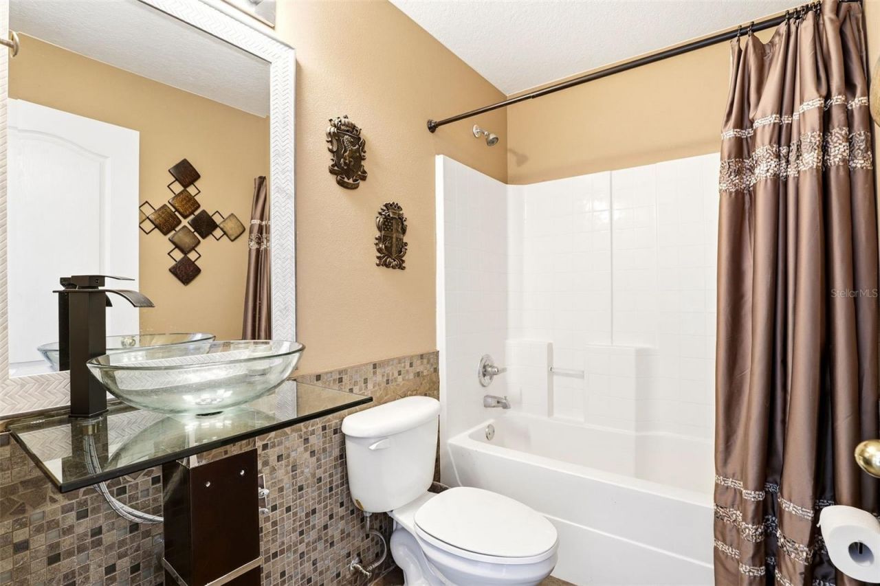 36725 Oconee Avenue, Unit 36725, Eustis, FL 32736 Photo