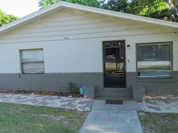 1021 MCNAMEE STREET , LEESBURG, FL 34748