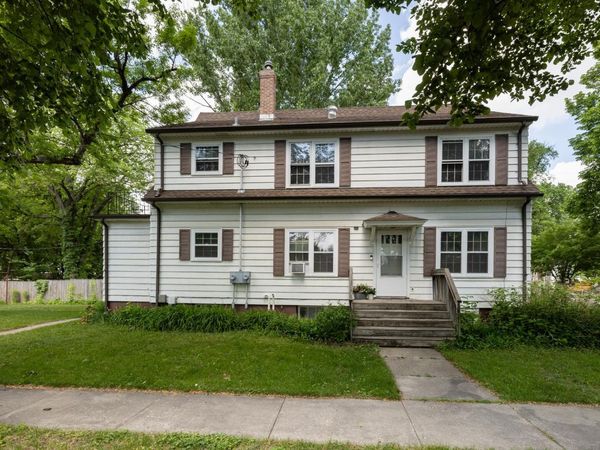 623 S 6th Street S, Moorhead, MN 56560