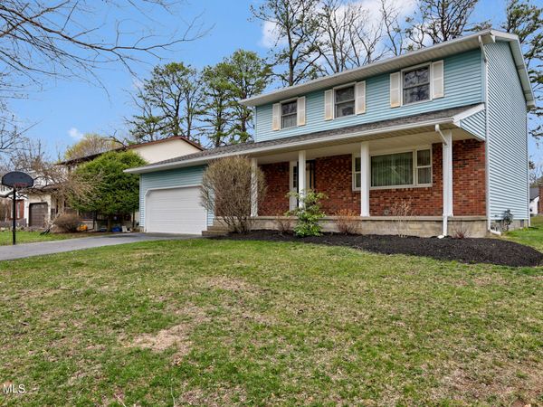 3 W Meadow Drive, Albany, NY 12203