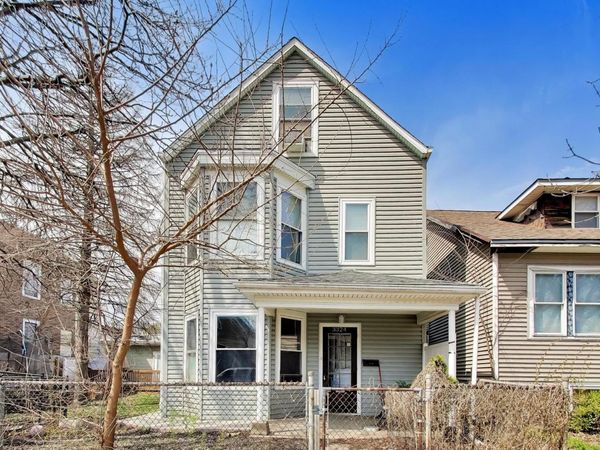 3324 N Kostner Avenue , Chicago, IL 60641