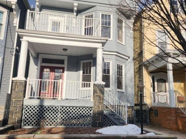 42 Duer Pl, Unit 3, Weehawken, NJ 07086