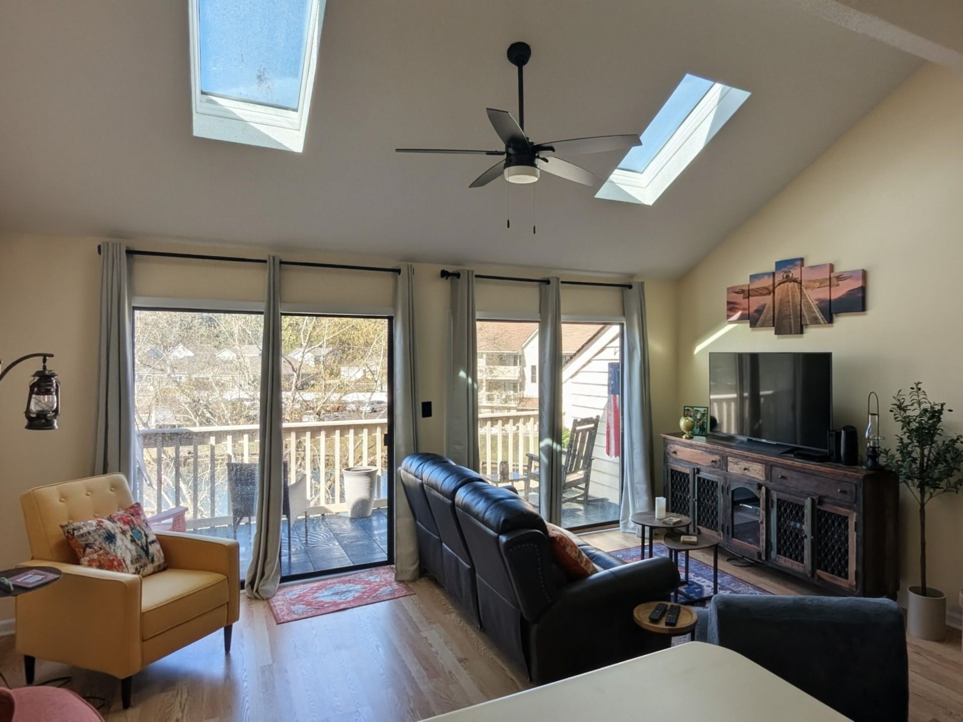 510 Fairwood Lakes Dr. Photo 6