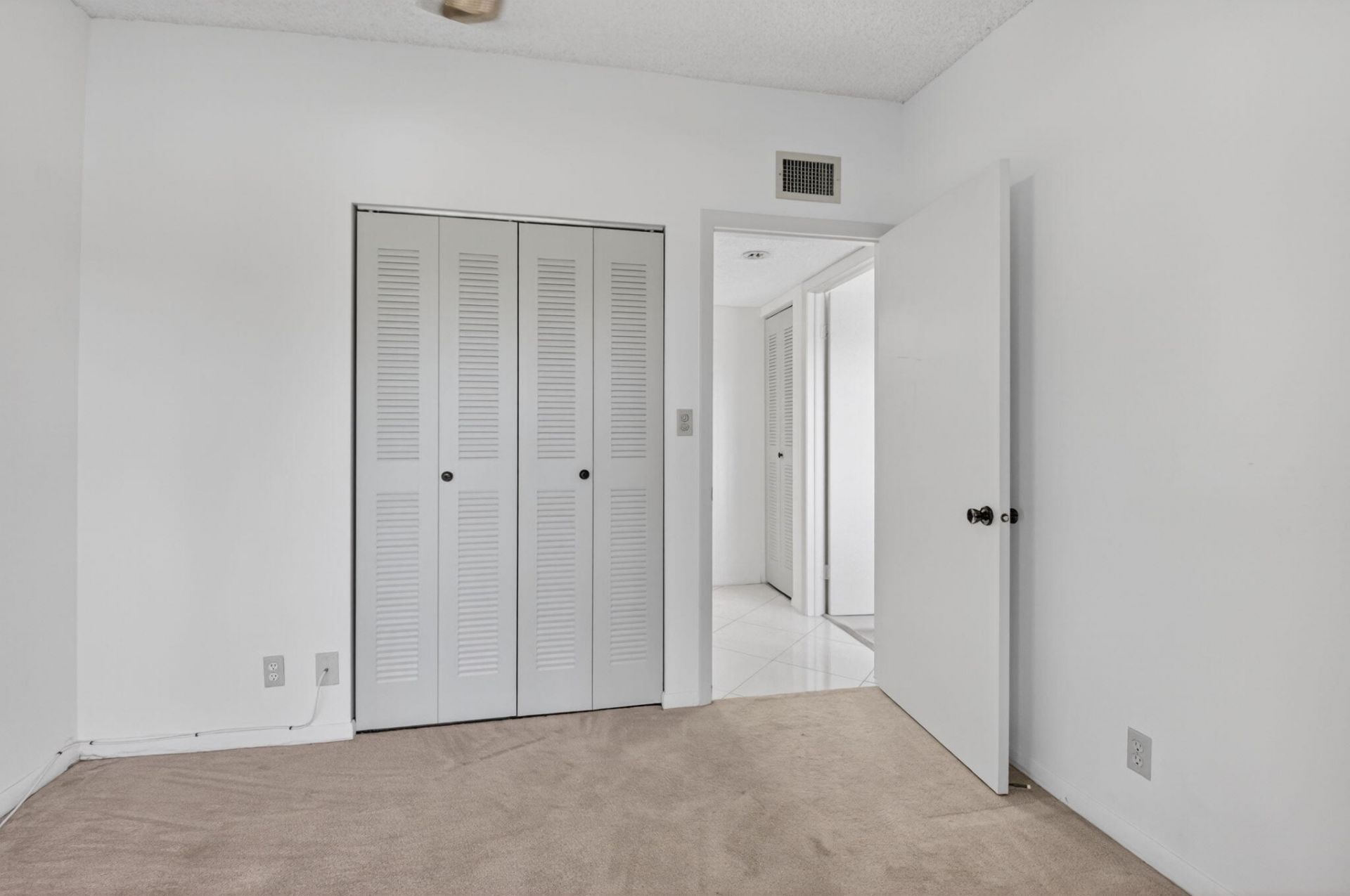 15496 Lakes Of Delray Boulevard, Unit 206, Delray Beach, FL 33484 Photo