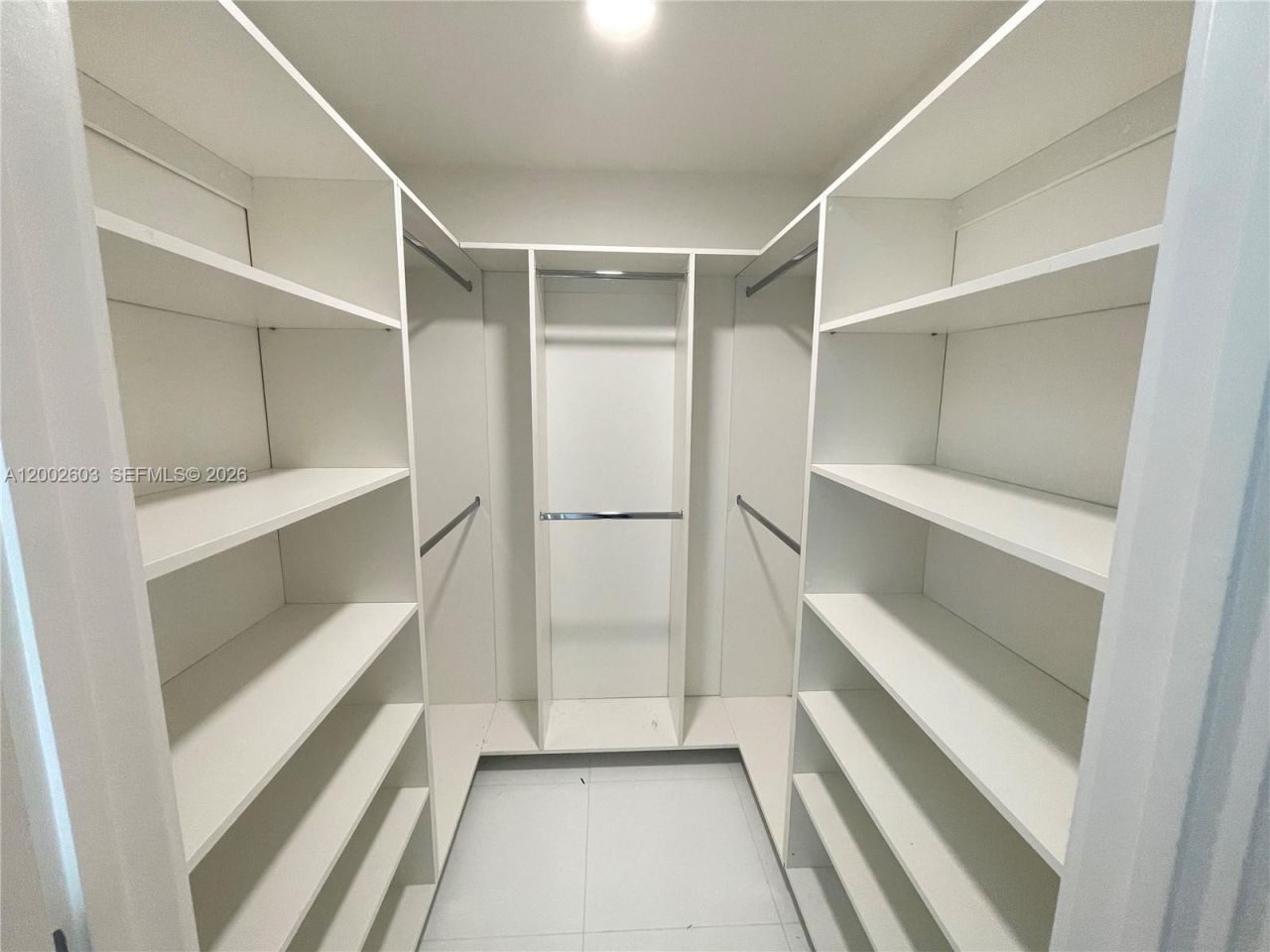 851 NE 1st Ave, Unit 3103, Miami, FL 33132 Photo