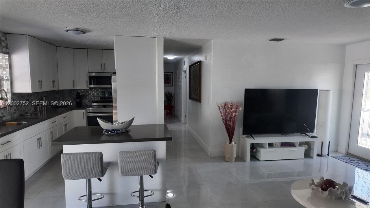 14525 SW 297th Ter, Homestead, FL 33033 Photo