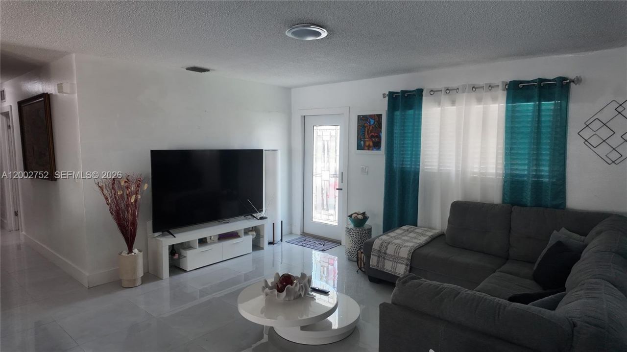 14525 SW 297th Ter, Homestead, FL 33033 Photo