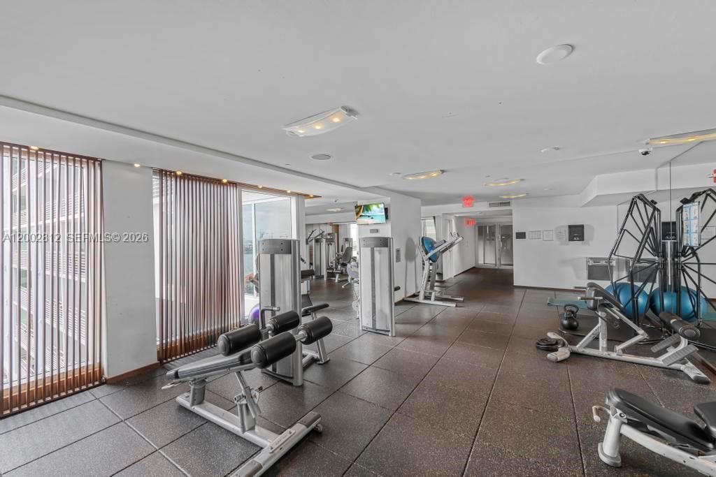 335 S Biscayne Blvd, Unit LPH-02, Miami, FL 33131 Photo