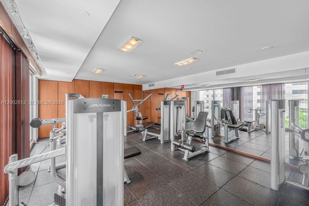 335 S Biscayne Blvd, Unit LPH-02, Miami, FL 33131 Photo