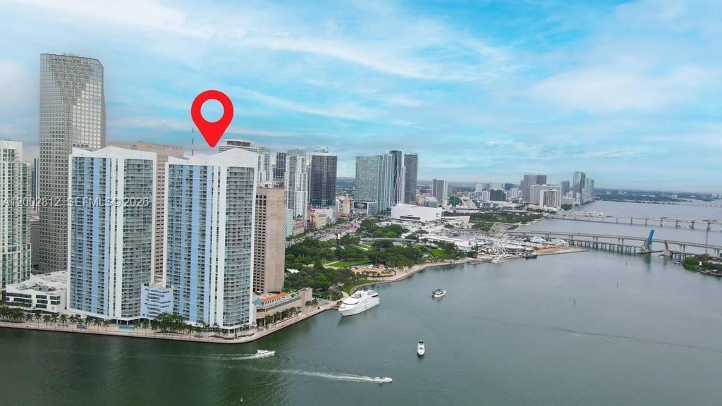 335 S Biscayne Blvd, Unit LPH-02, Miami, FL 33131 Photo