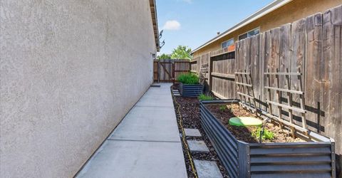 1955 Lemon Ave, Madera, CA 93637 Photo