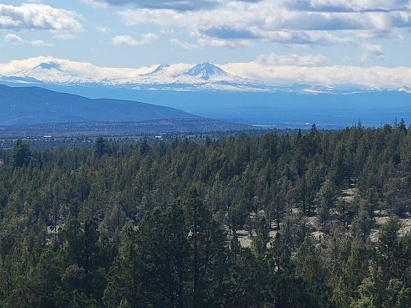 1000 SE Wolf Road, Prineville, OR 97754