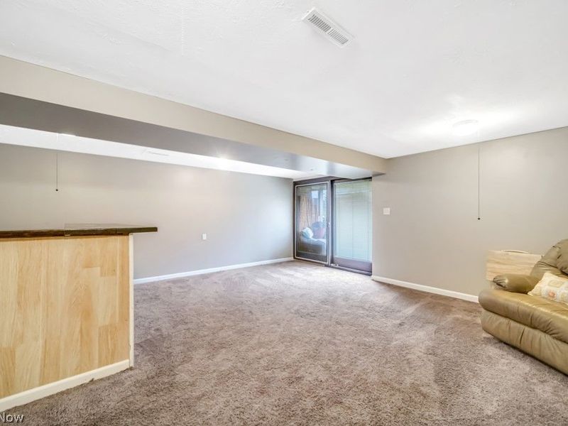 7390 Creekwood Drive, Unit 10D, North Royalton, OH 44133 Photo 25