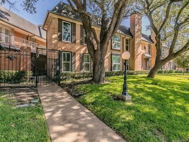 7814 Meadow Park Drive, Unit 220, Dallas, TX 75230