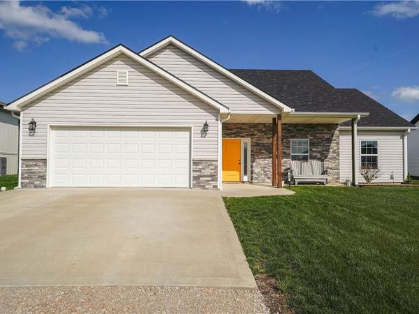 73 SE 451 Road, Warrensburg, MO 64093